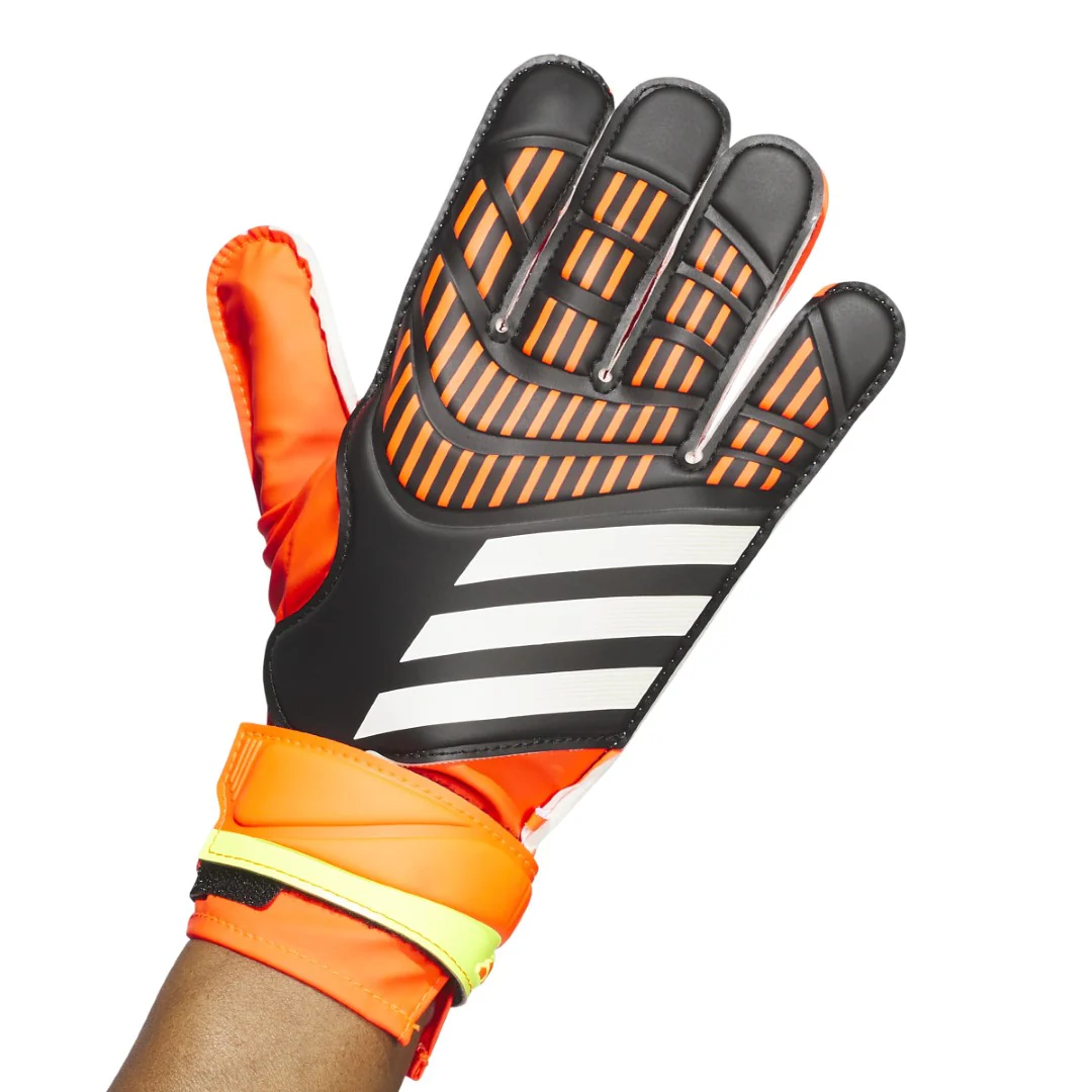 Predator Training Goalkeeper Gloves - Image 2