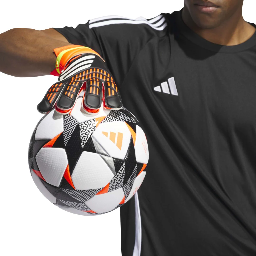 Predator Training Goalkeeper Gloves - Image 5