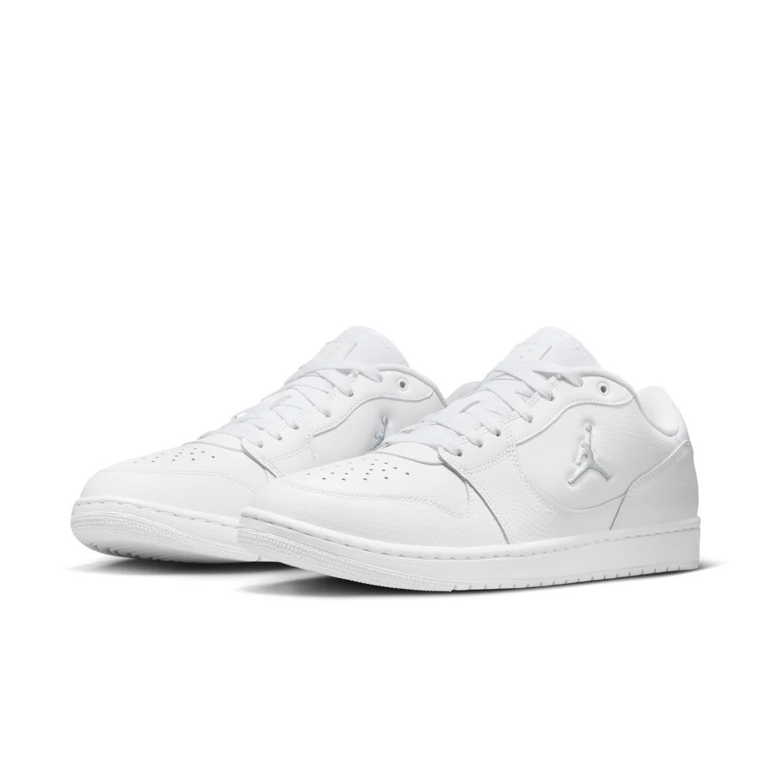 Court Connect Low Shoes - Image 2