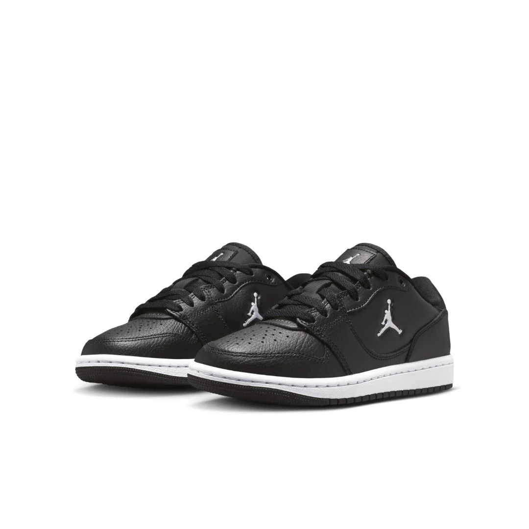 Court Connect Low Shoes - Image 2