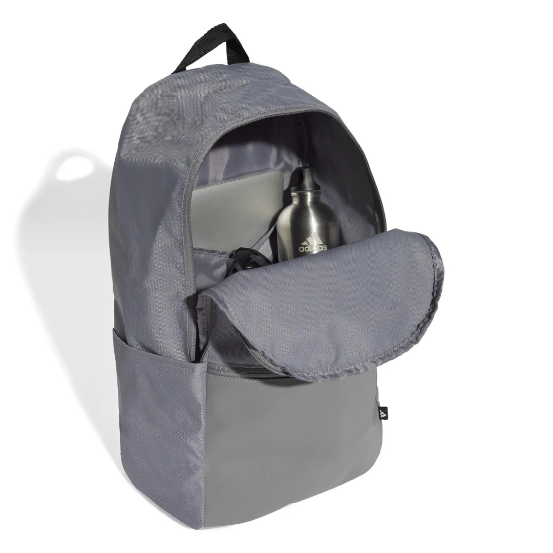 Classic Daily Backpack - Image 4