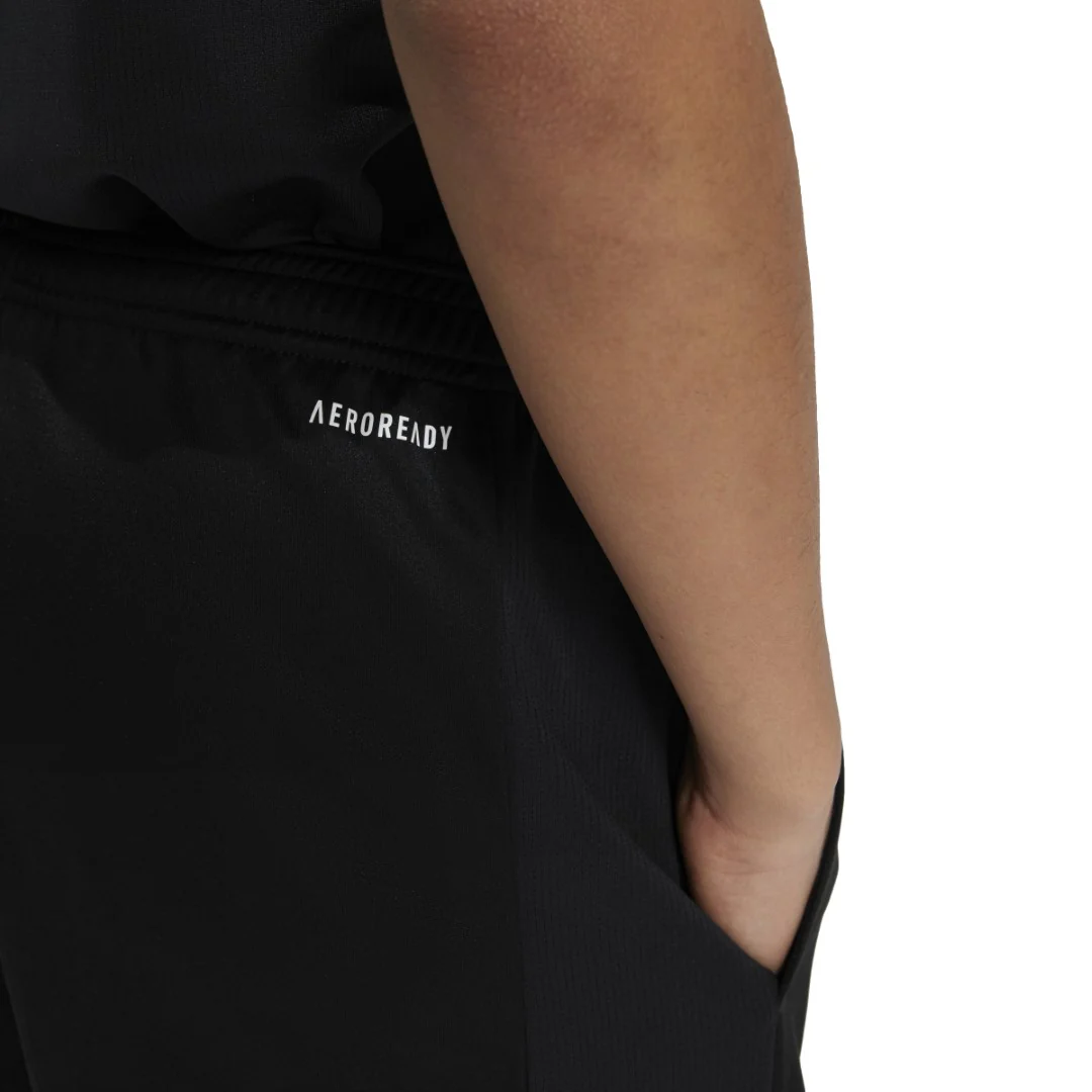 Train Essentials Logo Regular Fit Shorts - Image 4