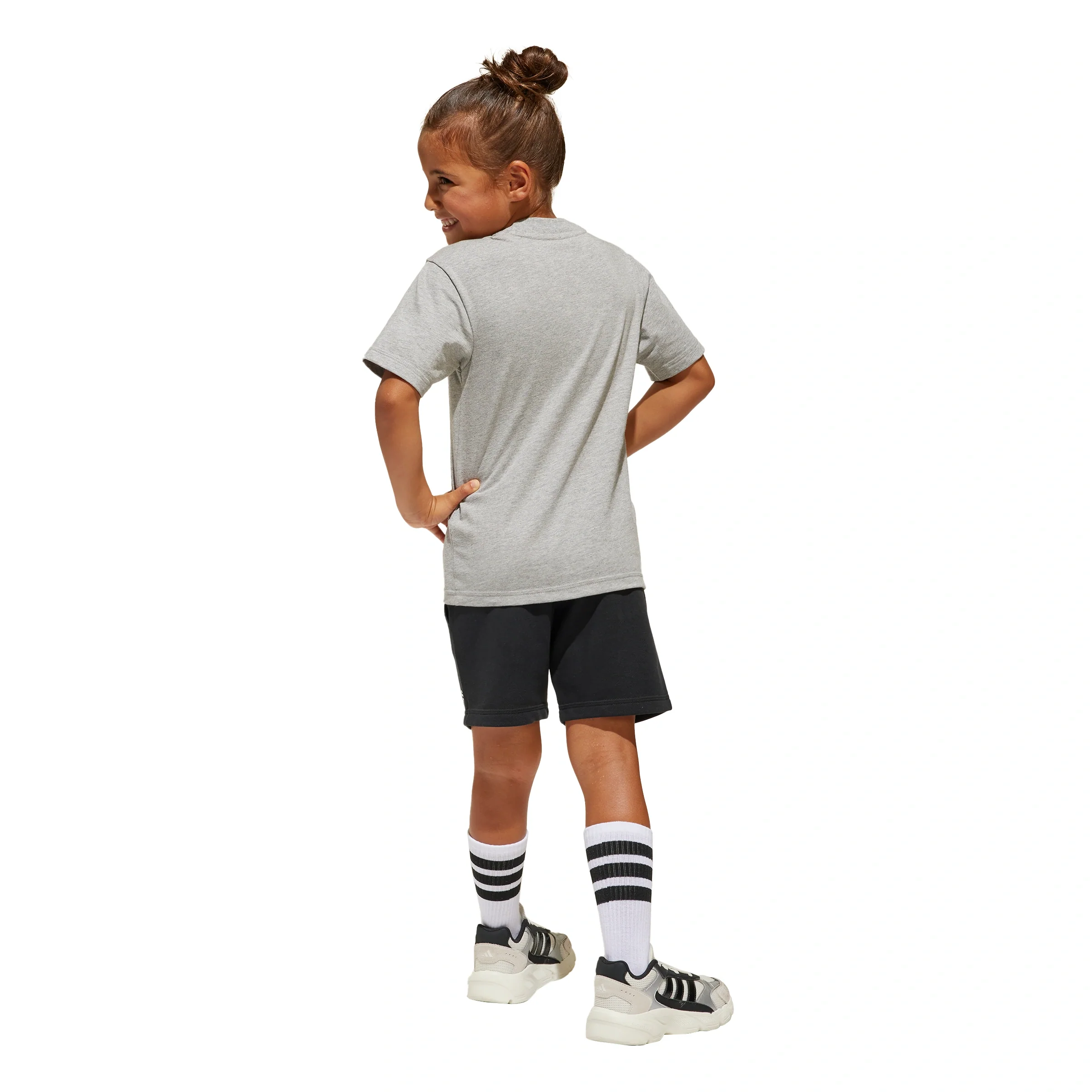 Essentials Set - Image 7