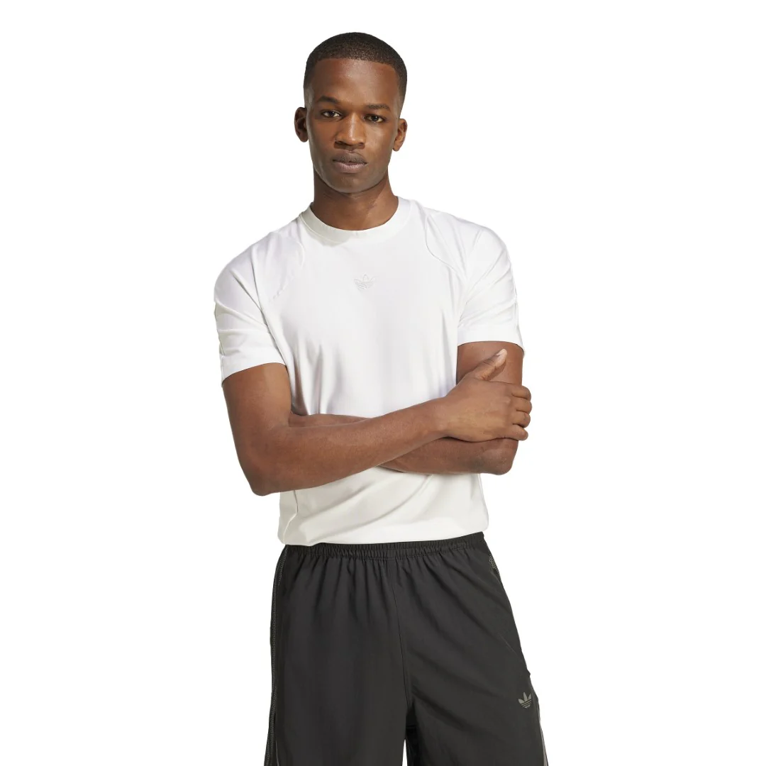 Fashion Cut Line T-Shirt