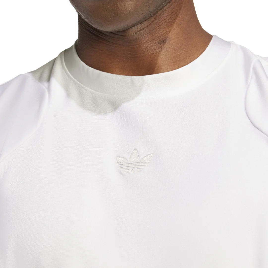 Fashion Cut Line T-Shirt - Image 4