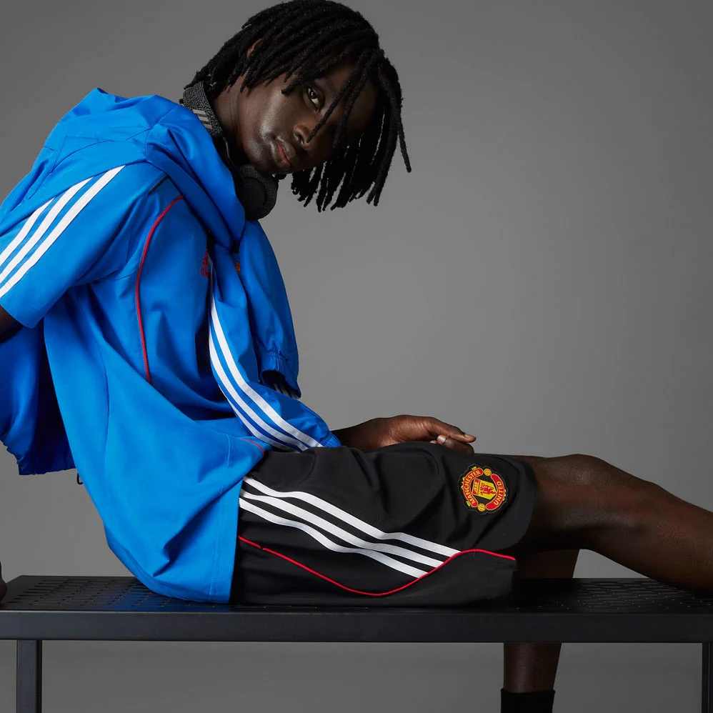 Manchester United UBP Shorts - Image 11