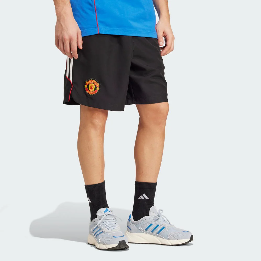 Manchester United UBP Shorts - Image 15