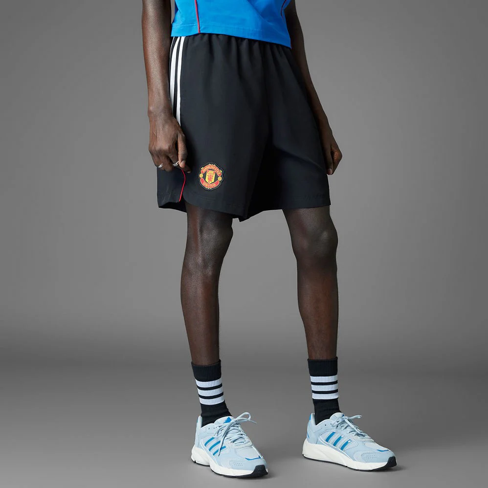 Manchester United UBP Shorts - Image 6