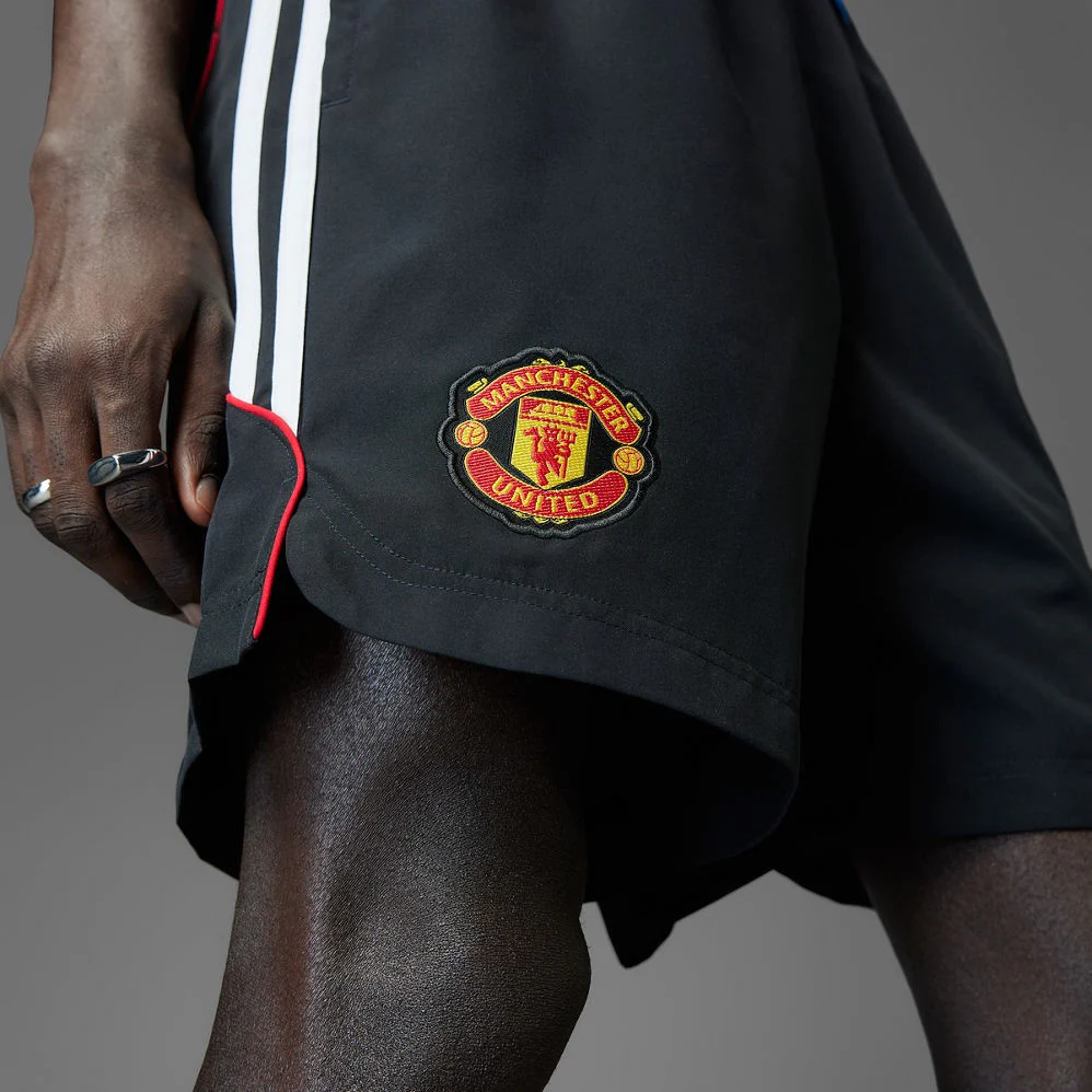 Manchester United UBP Shorts - Image 9