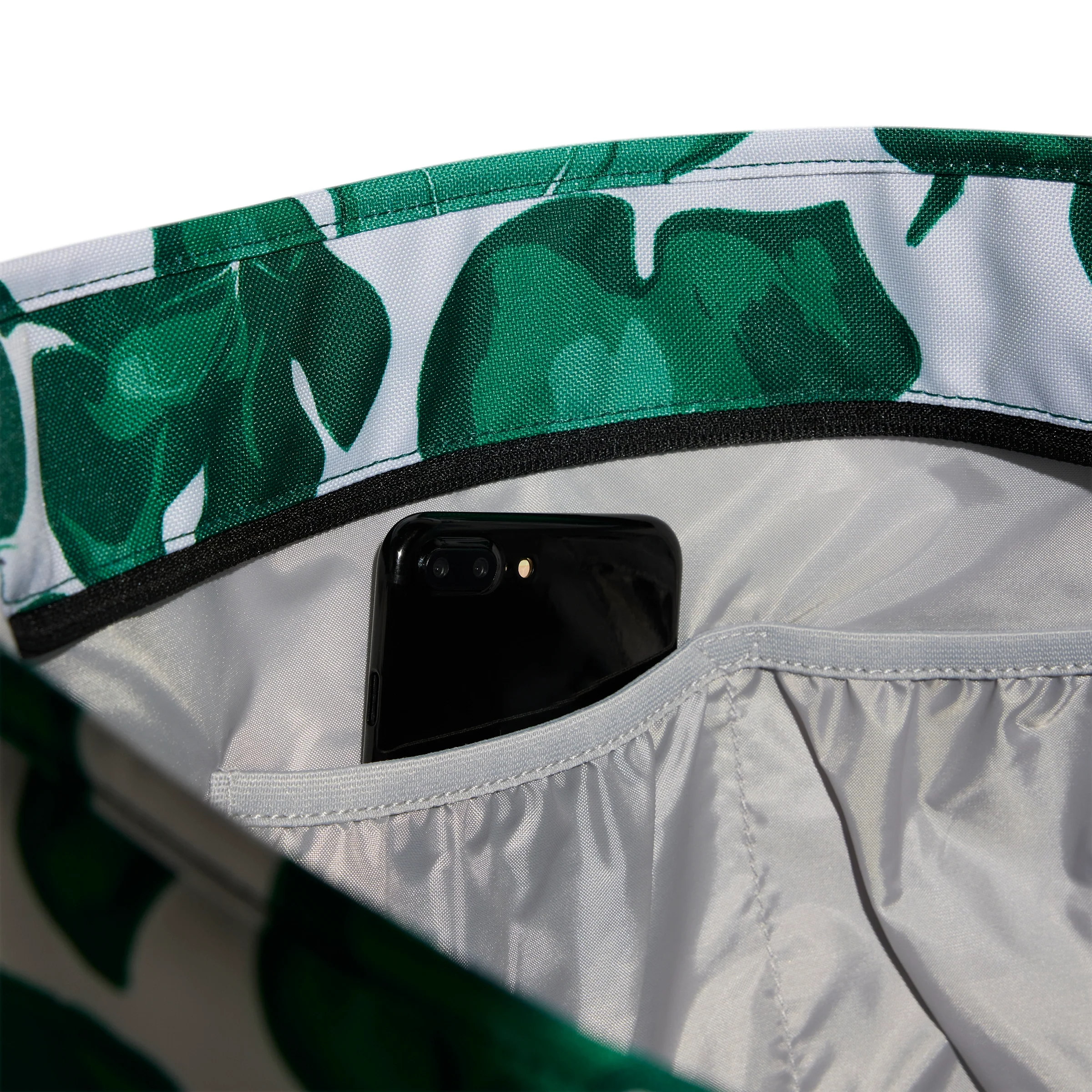 Leaf Print Tote Bag - Image 6