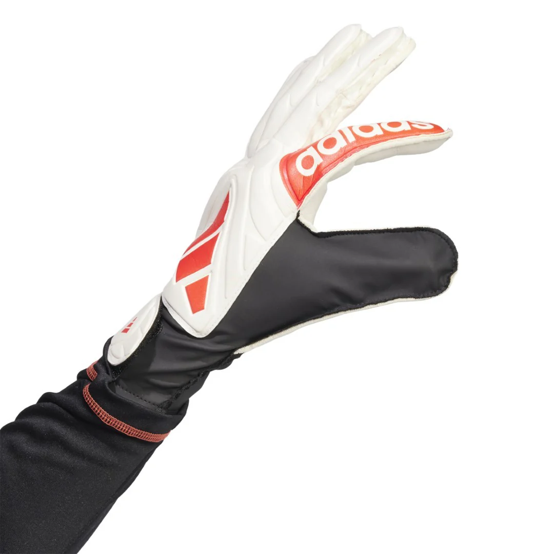 Copa Club Goalkeeper Gloves - Image 3