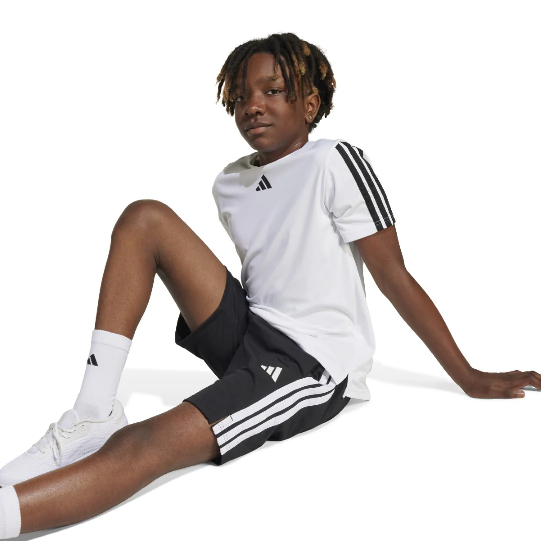 Train Essentials 3-Stripes Shorts - Image 4