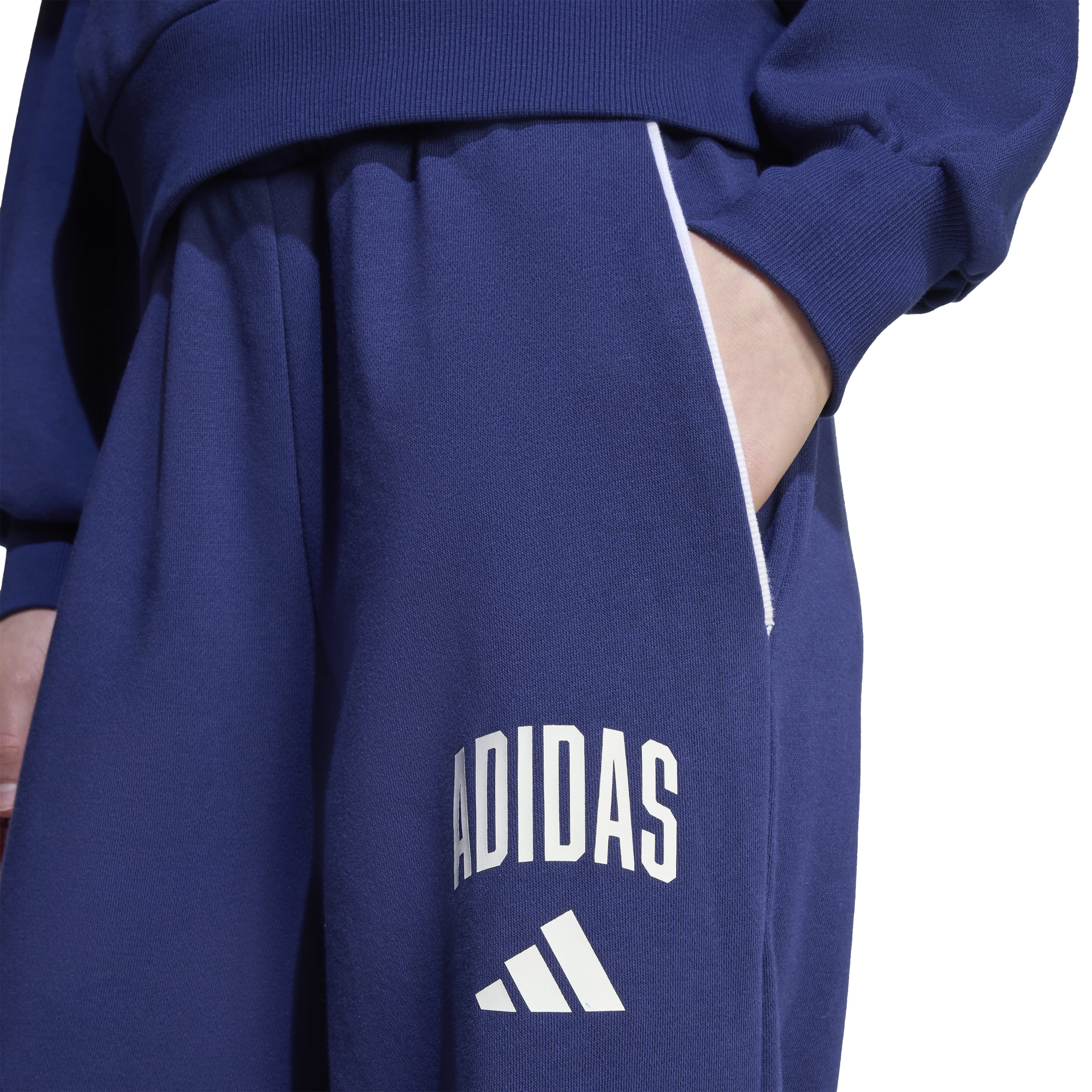 Seasonals Essentials Collegiate Typography Joggers - Image 4