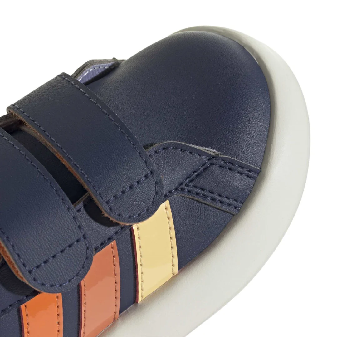 Adidas X Disney Mickey Mouse Grand Court Shoes Kids - Image 4