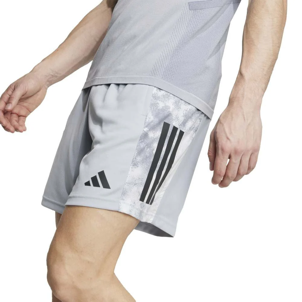 Train Essentials Seasonal 3-Stripes Short - Image 5