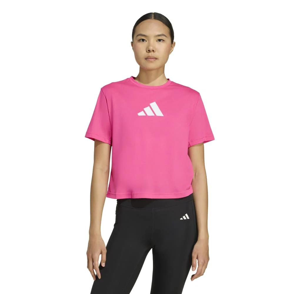 Train Essentials Big Logo Performance Training T-Shirt