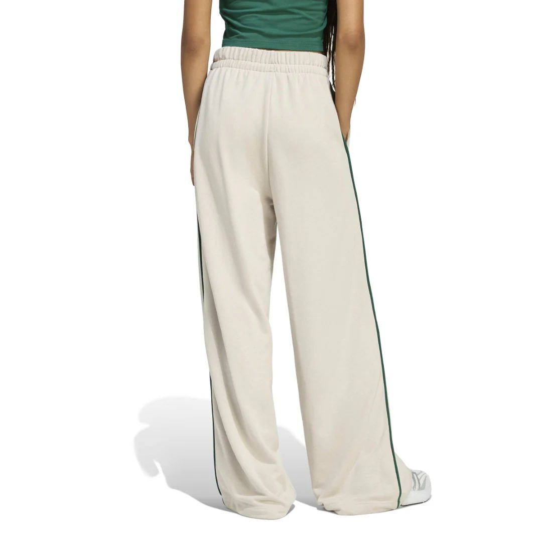 Seasonal Essentials Colourpop Joggers With Embroidered Graphic - Image 2
