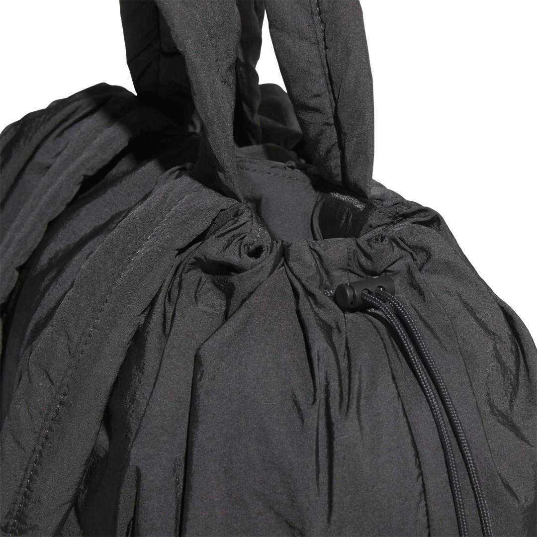Must Haves Tote Bag - Image 7