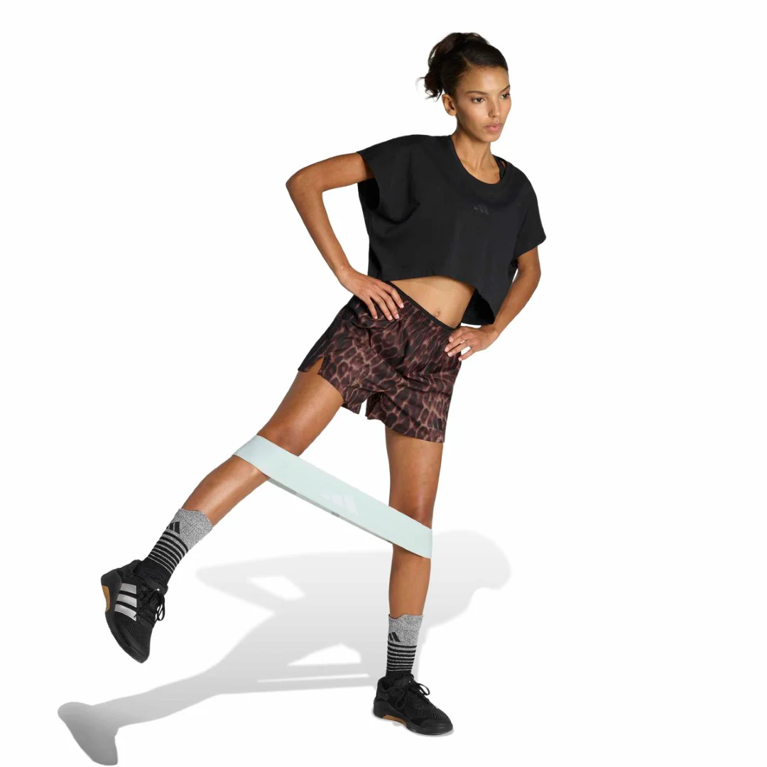 Workout Essentials Leopard Woven Shorts - Image 3