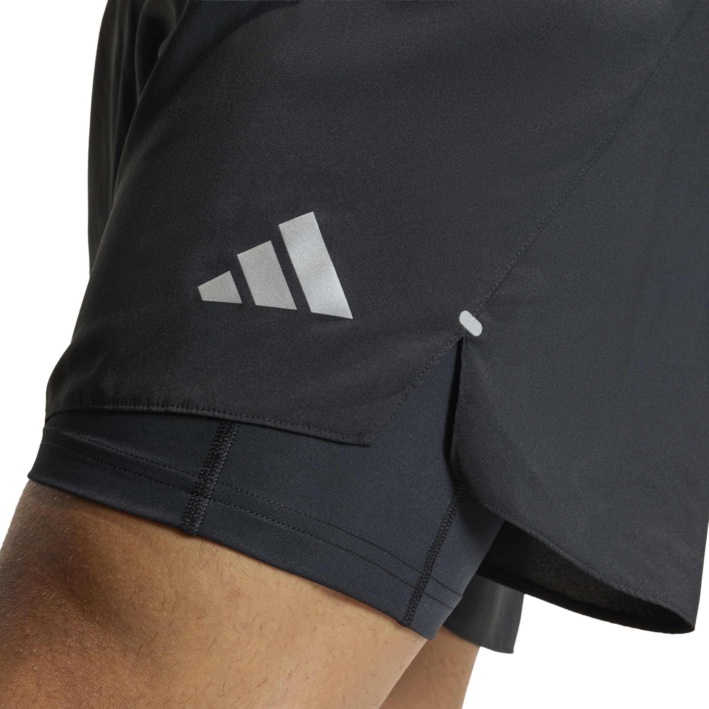 Adi365 Running Essentials 2In1 Shorts - Image 4