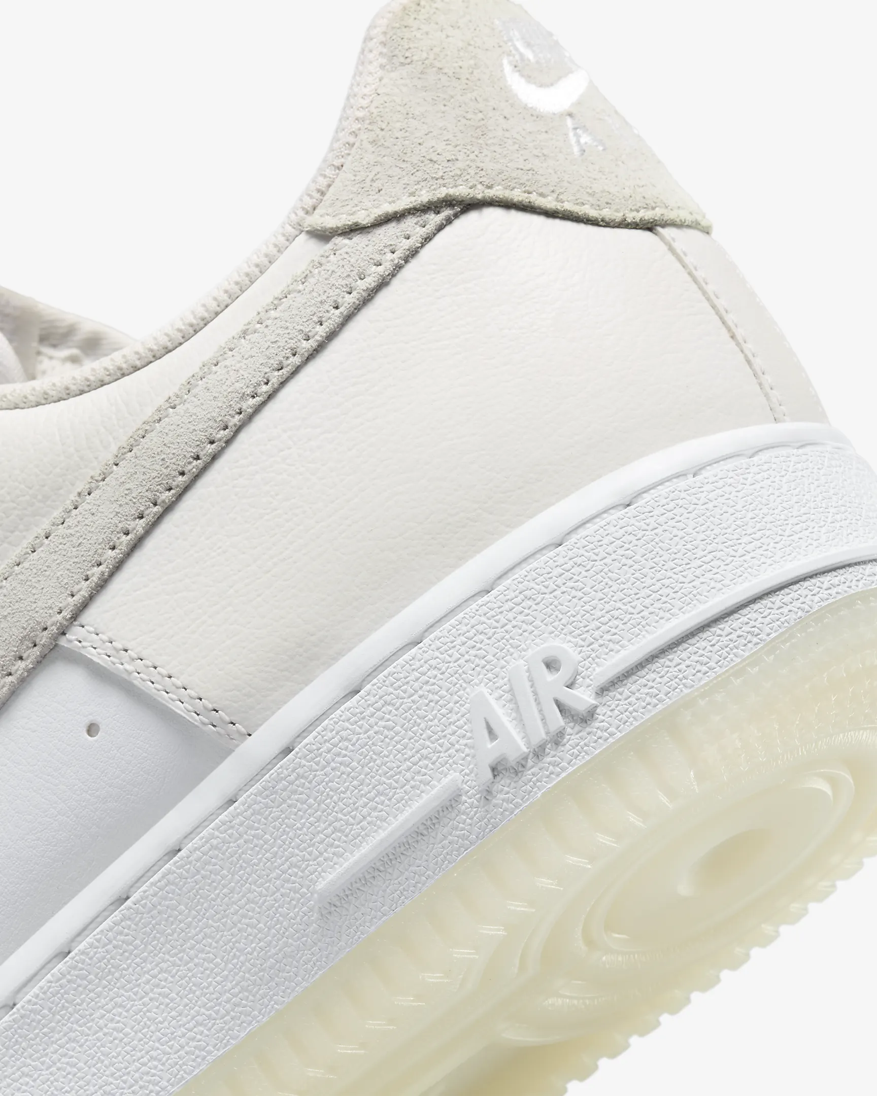 Air Force 1 07 Lv8 Lifestyle Shoes - Image 8