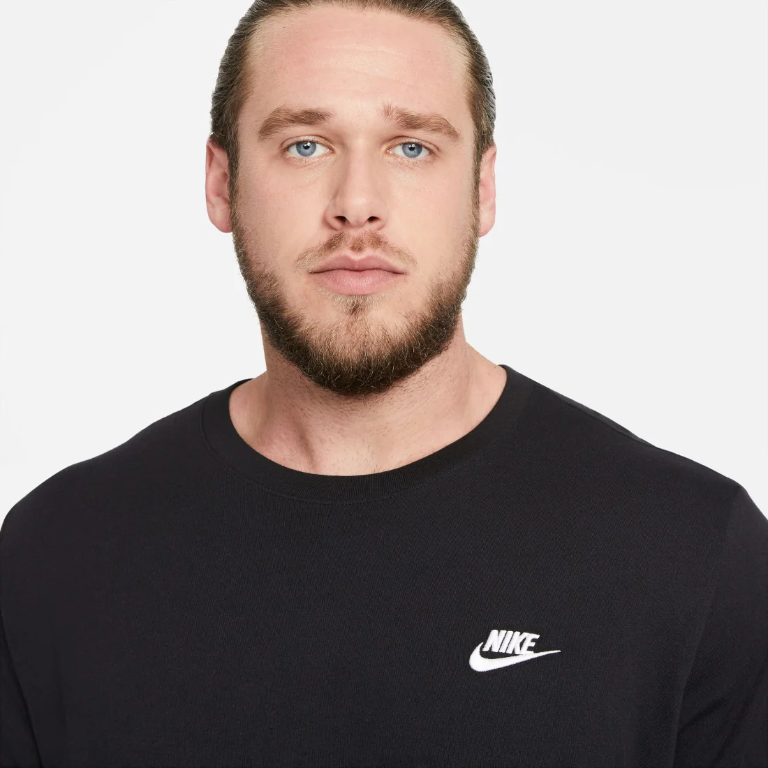 Club T-shirt - Image 10