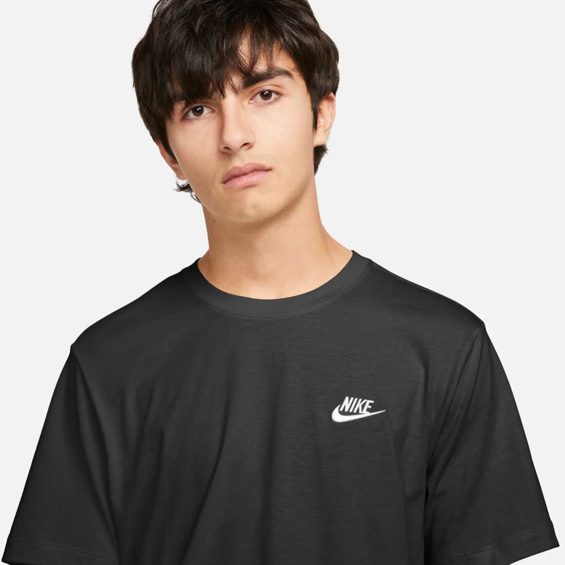 Club T-shirt - Image 5