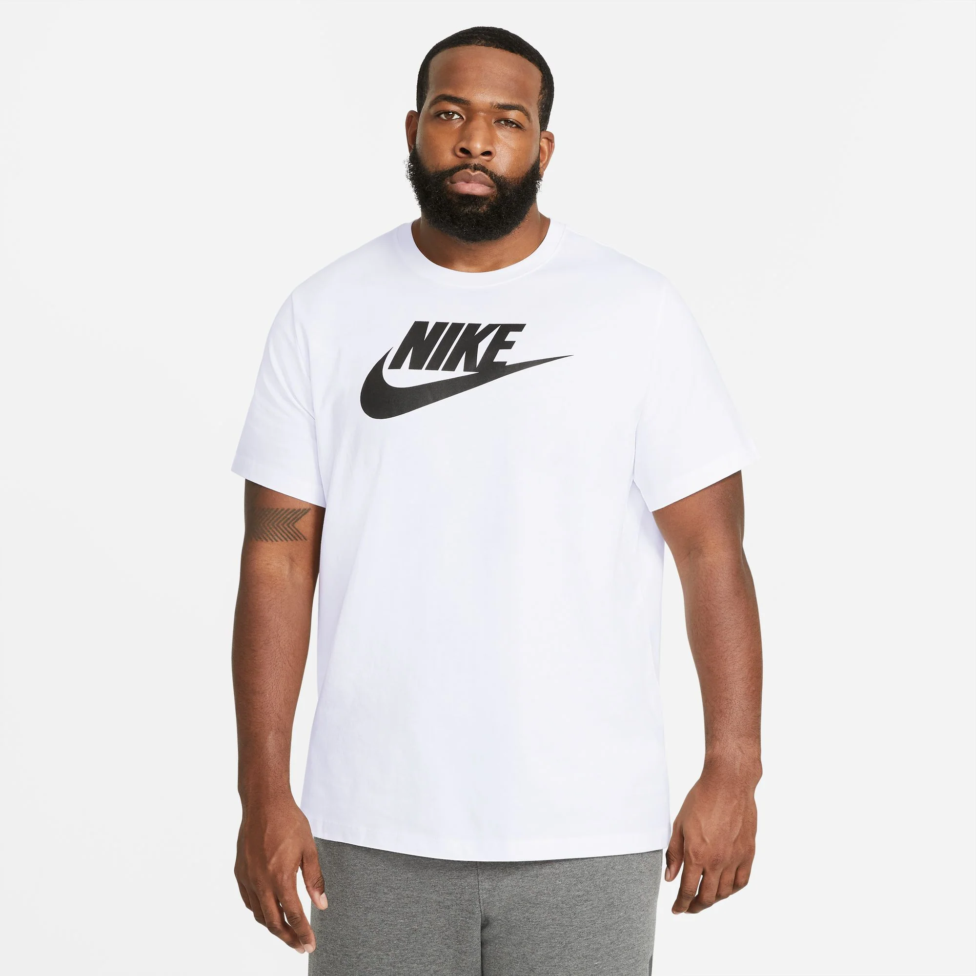 Sportswear T-Shirt - Image 10