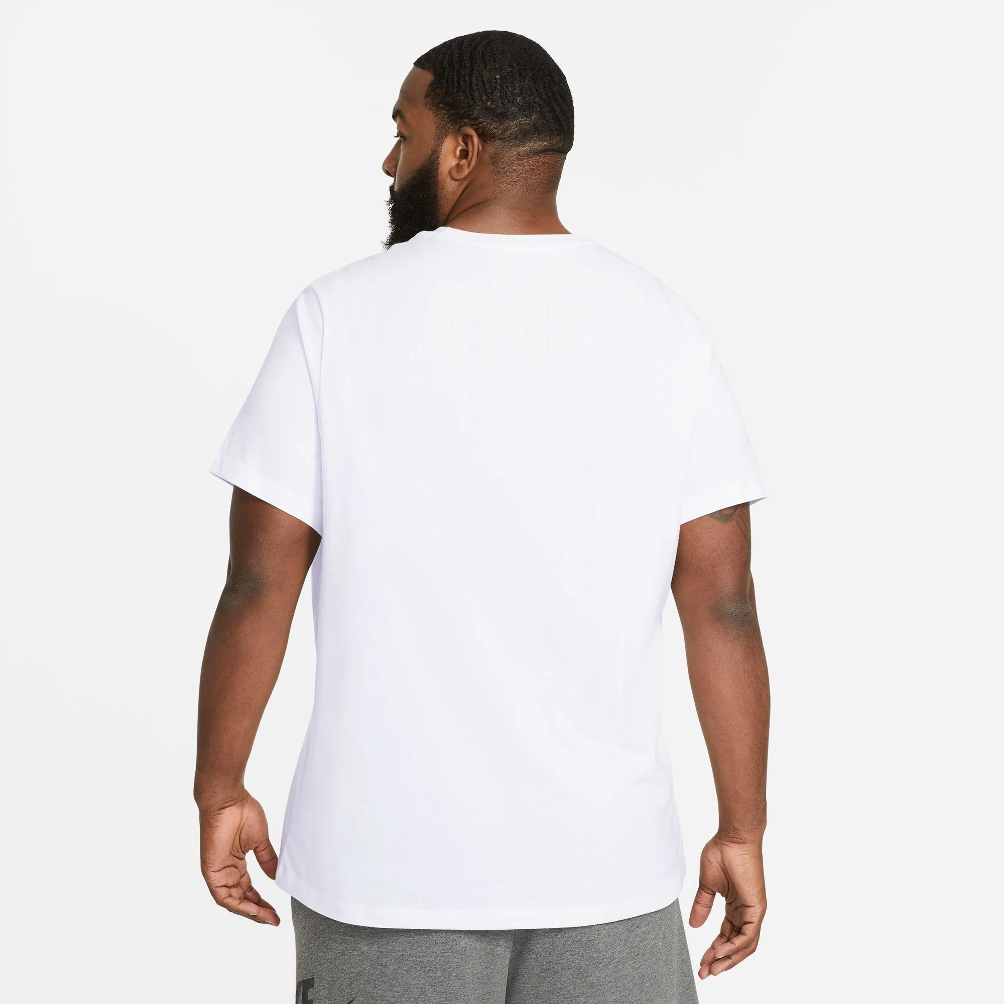 Sportswear T-Shirt - Image 9