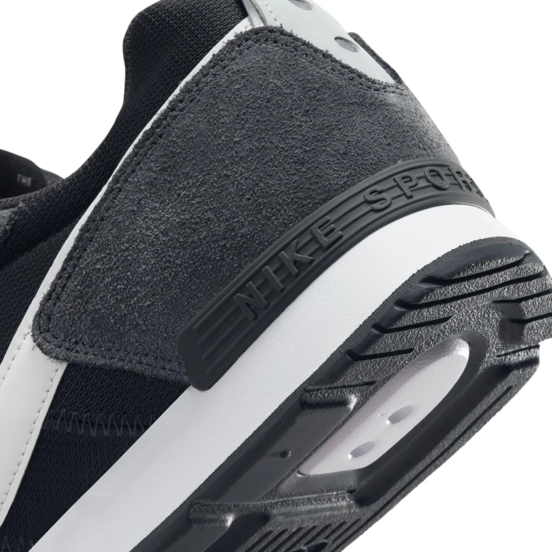 Venture Runner Lifestyle Shoes - Image 4