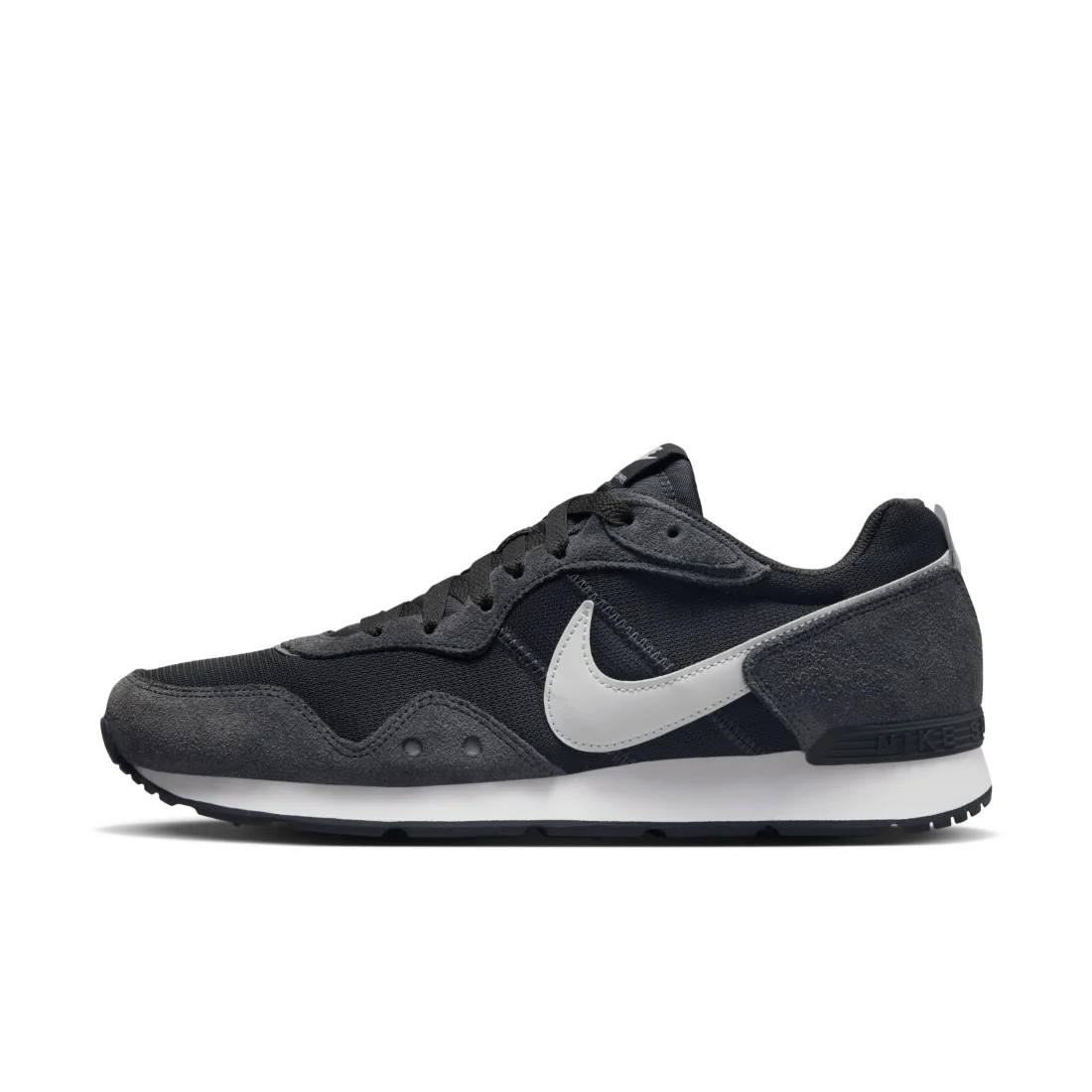 Venture Runner Lifestyle Shoes - Image 9
