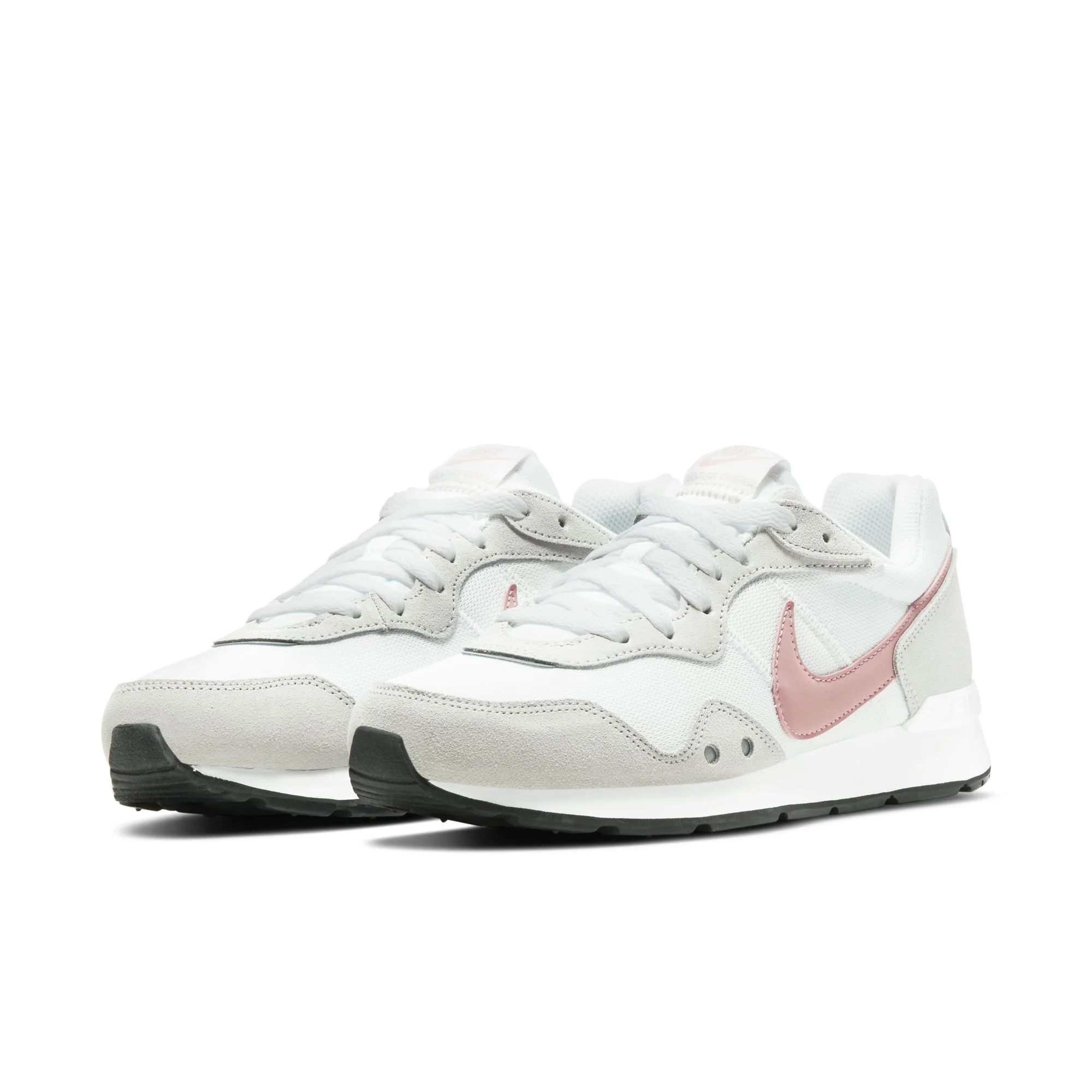 Venture Runner Lifestyle Shoes - Image 2