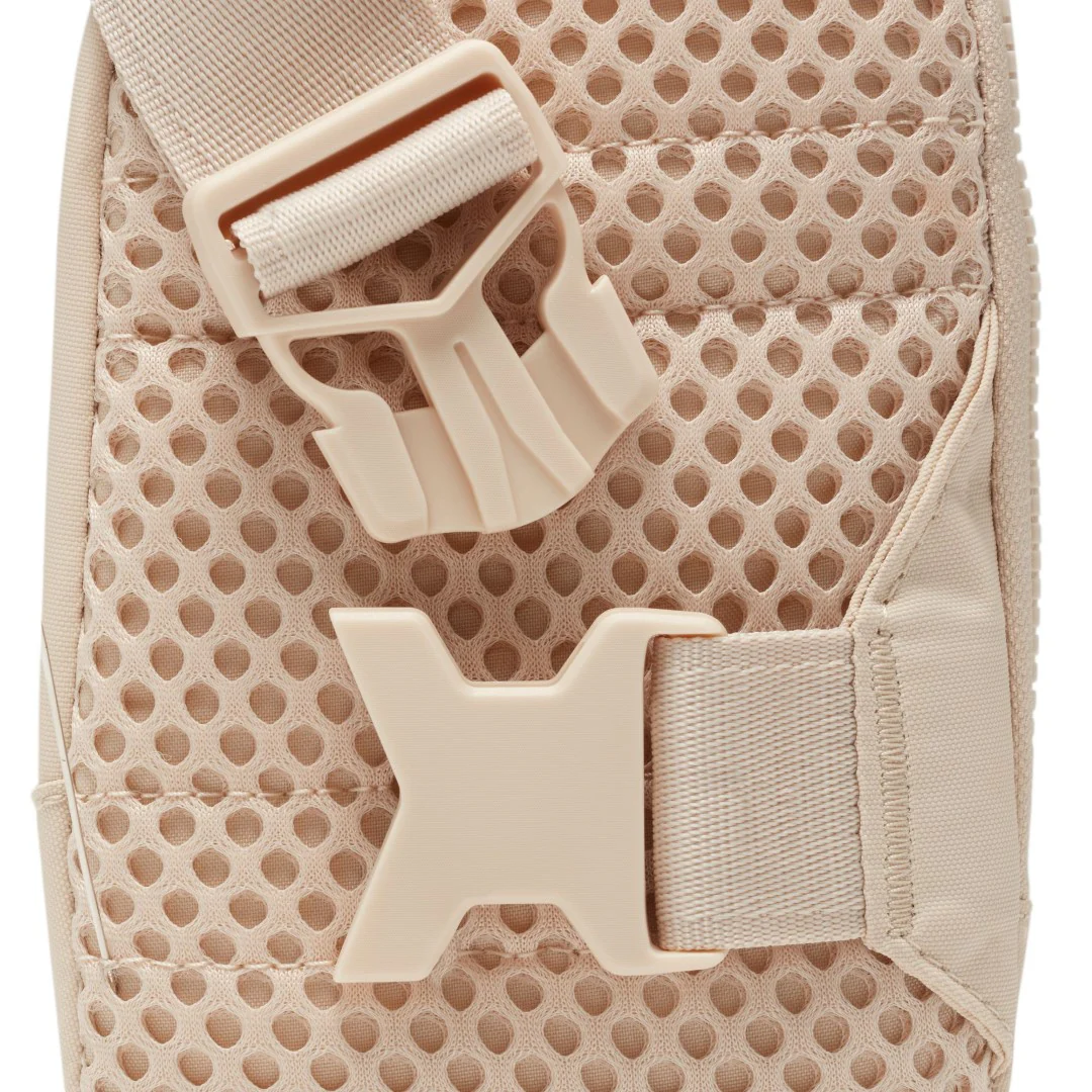 Sportswear Essentials Cross Bag - Image 7