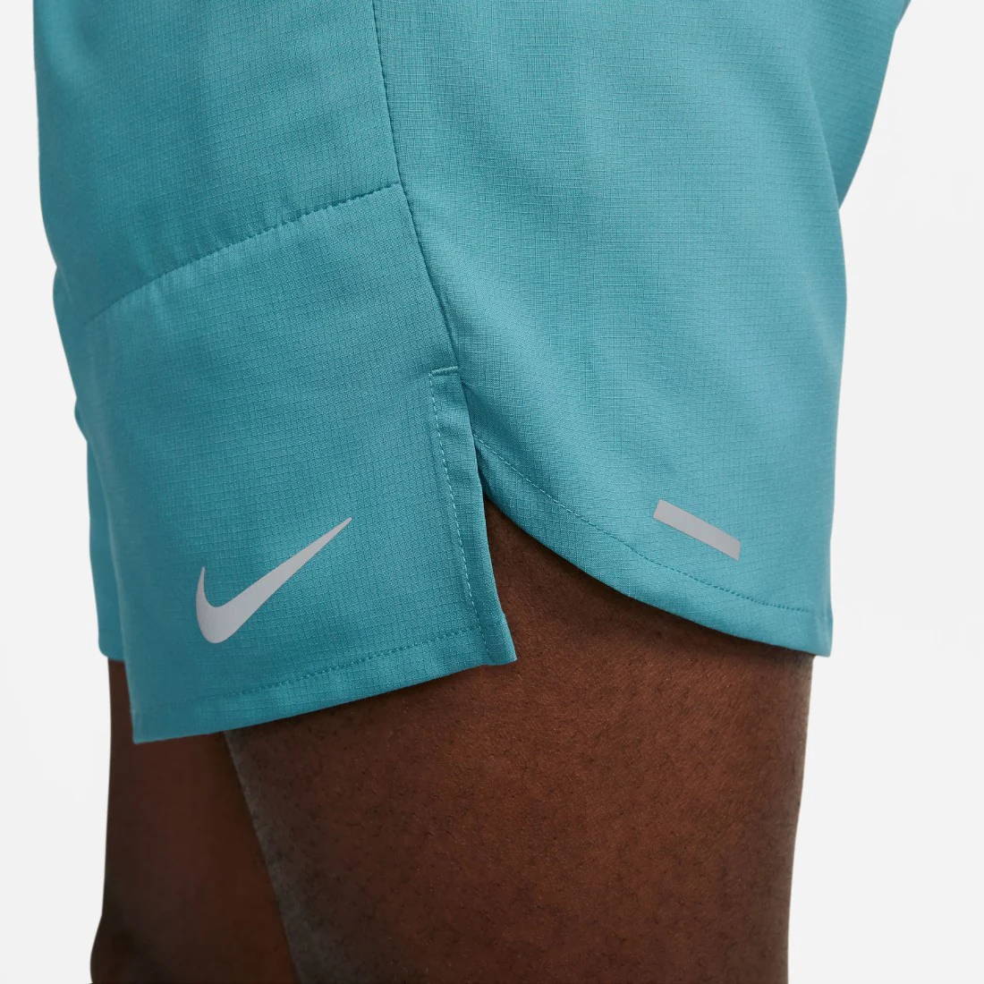 Stride Dri-FIT 7" Running Shorts - Image 3