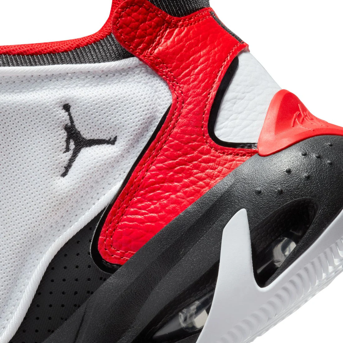 Jordan Max Aura 4 Basketball Shoes - Image 7