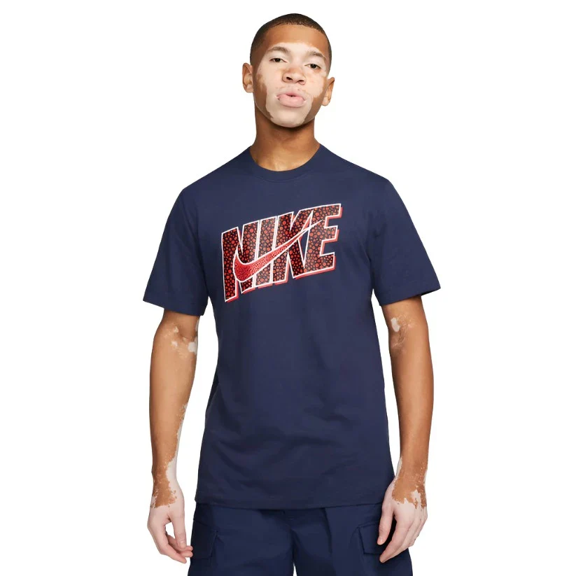 Swoosh T-shirt