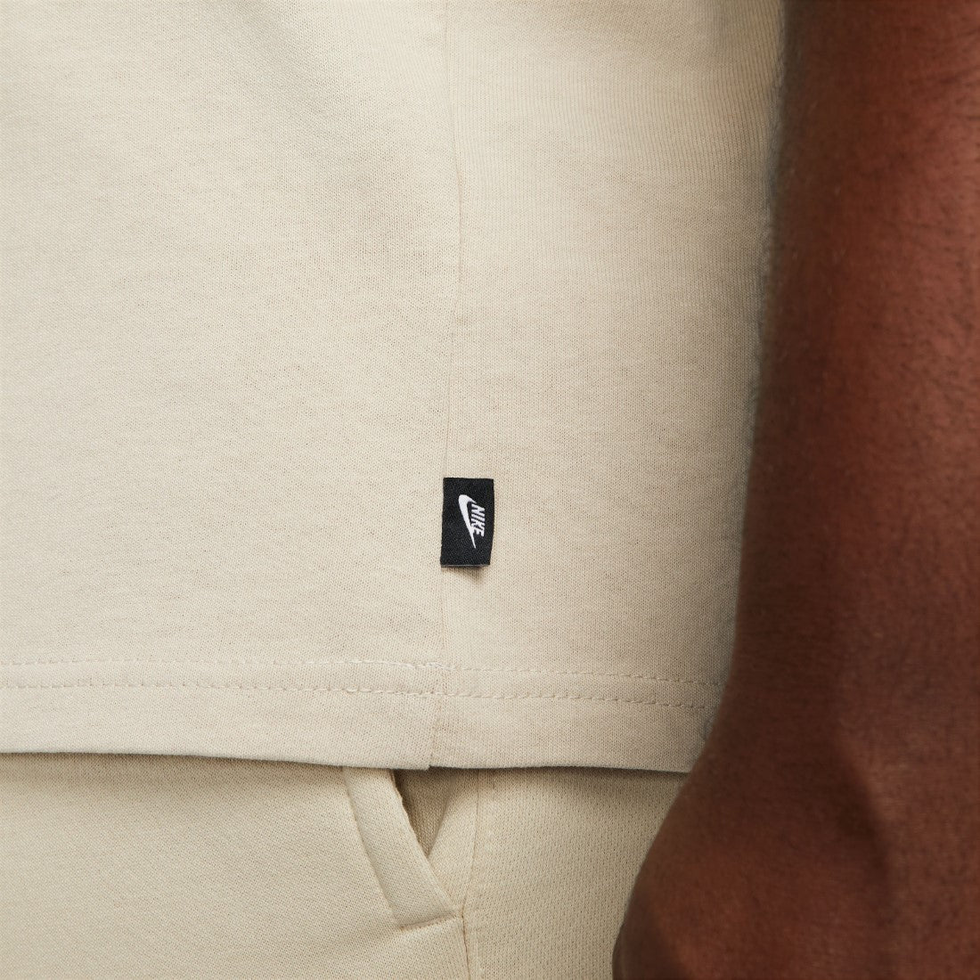 Sportswear Premium Essentials - Image 7