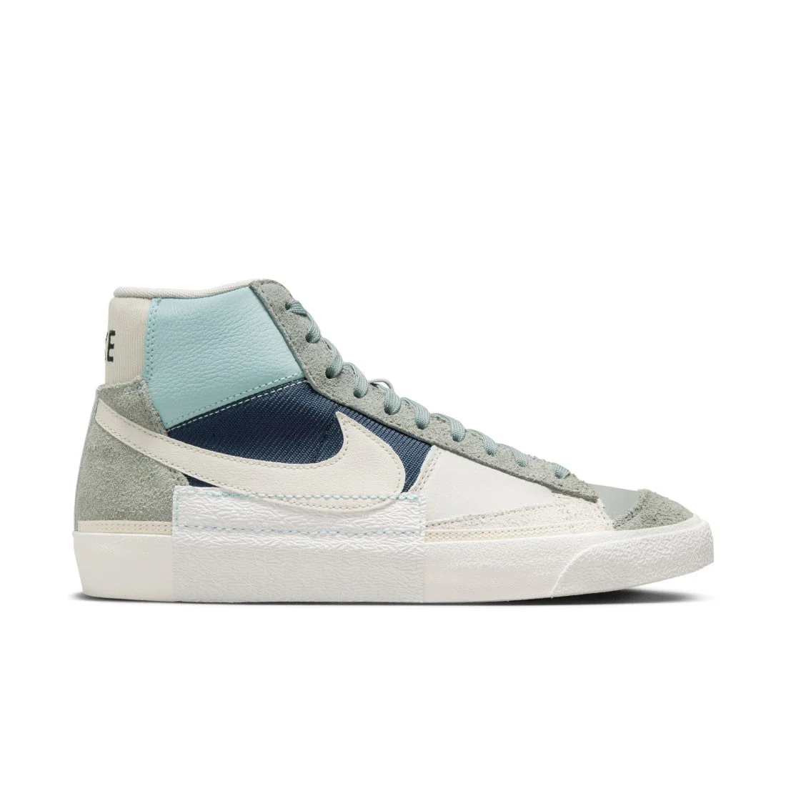 Blazer Mid Pro Club Lifestyle Shoes