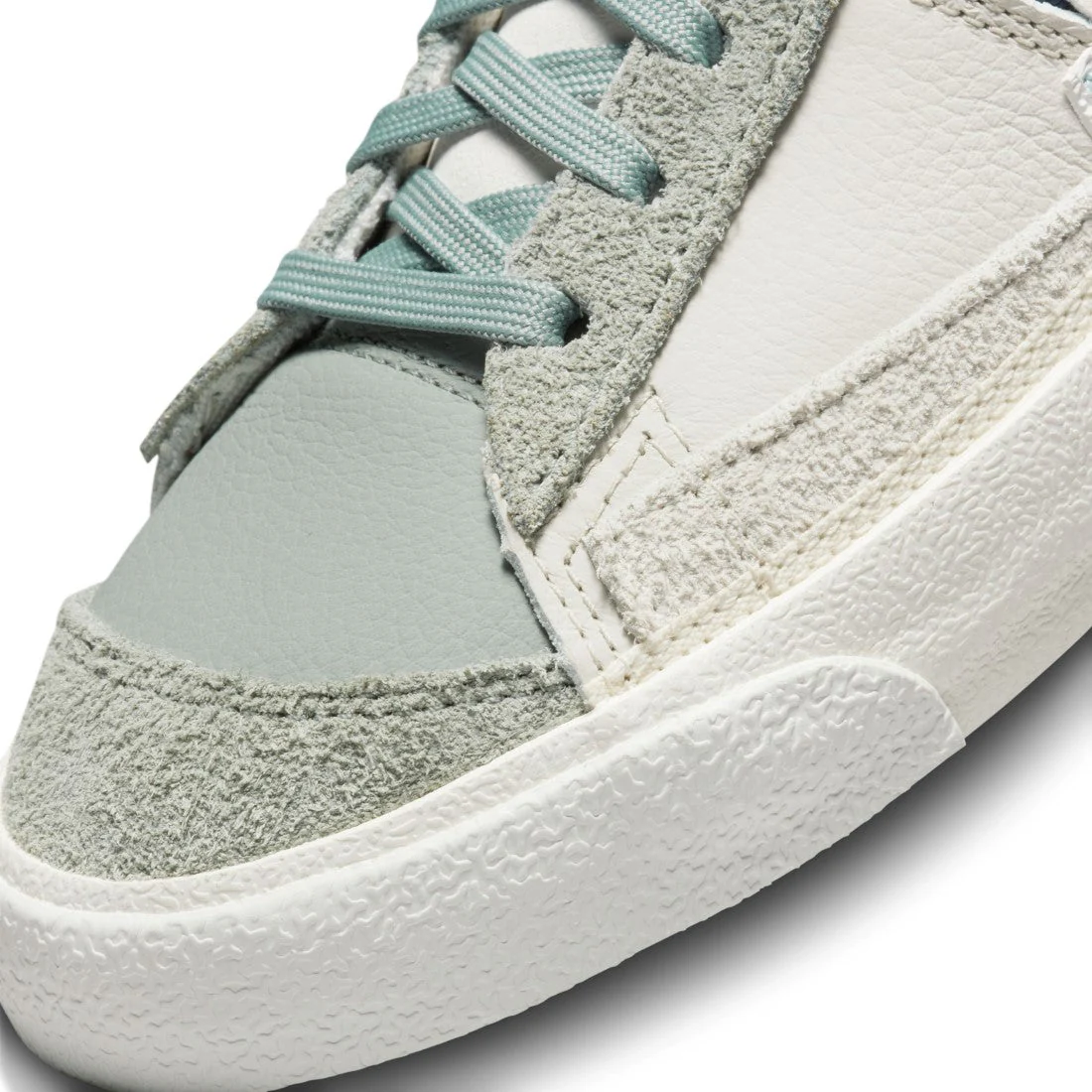 Blazer Mid Pro Club Lifestyle Shoes - Image 5