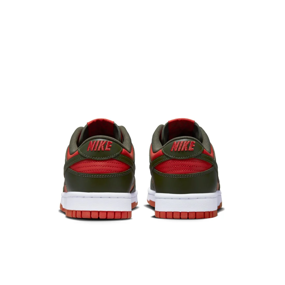 Dunk Low Retro Bttys Lifestyle Shoes - Image 4