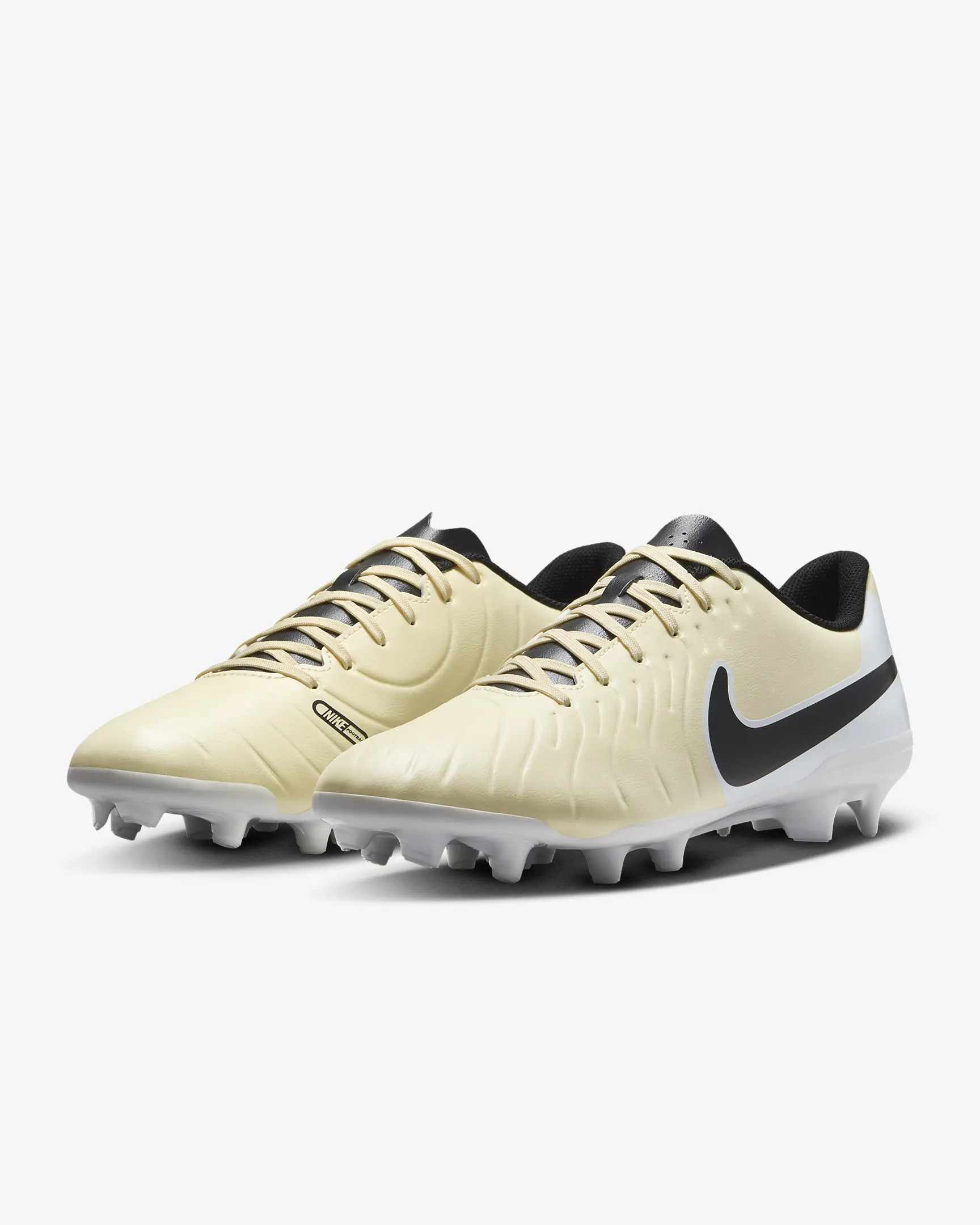 Tiempo Legend 10 Club Multi-Ground Low-Top Soccer Cleats Soccer Shoes - Image 2