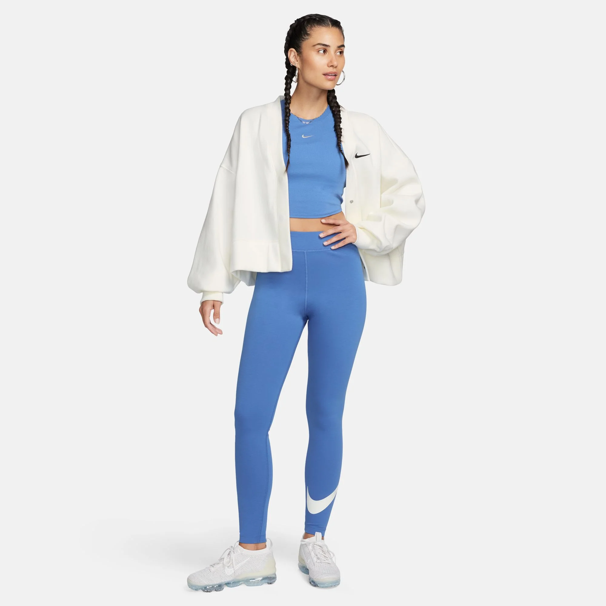 Sportswear Classics High-Waisted Graphic Leggings - Image 4
