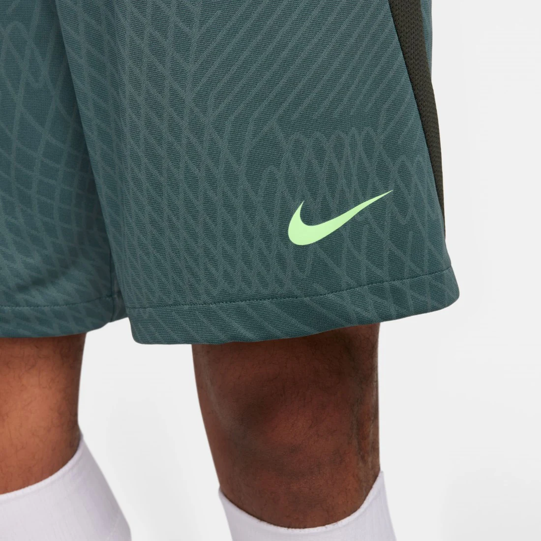 Dri-FIT Strike Shorts - Image 4