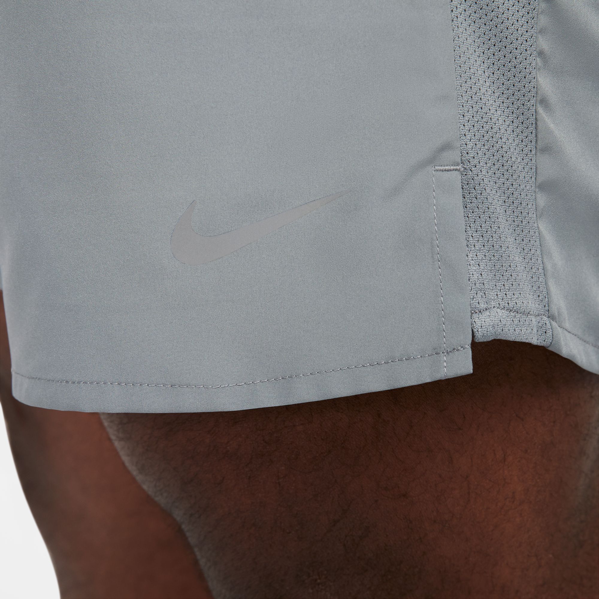 Challenger Dri-FIT Unlined Running 7Inch Shorts - Image 15