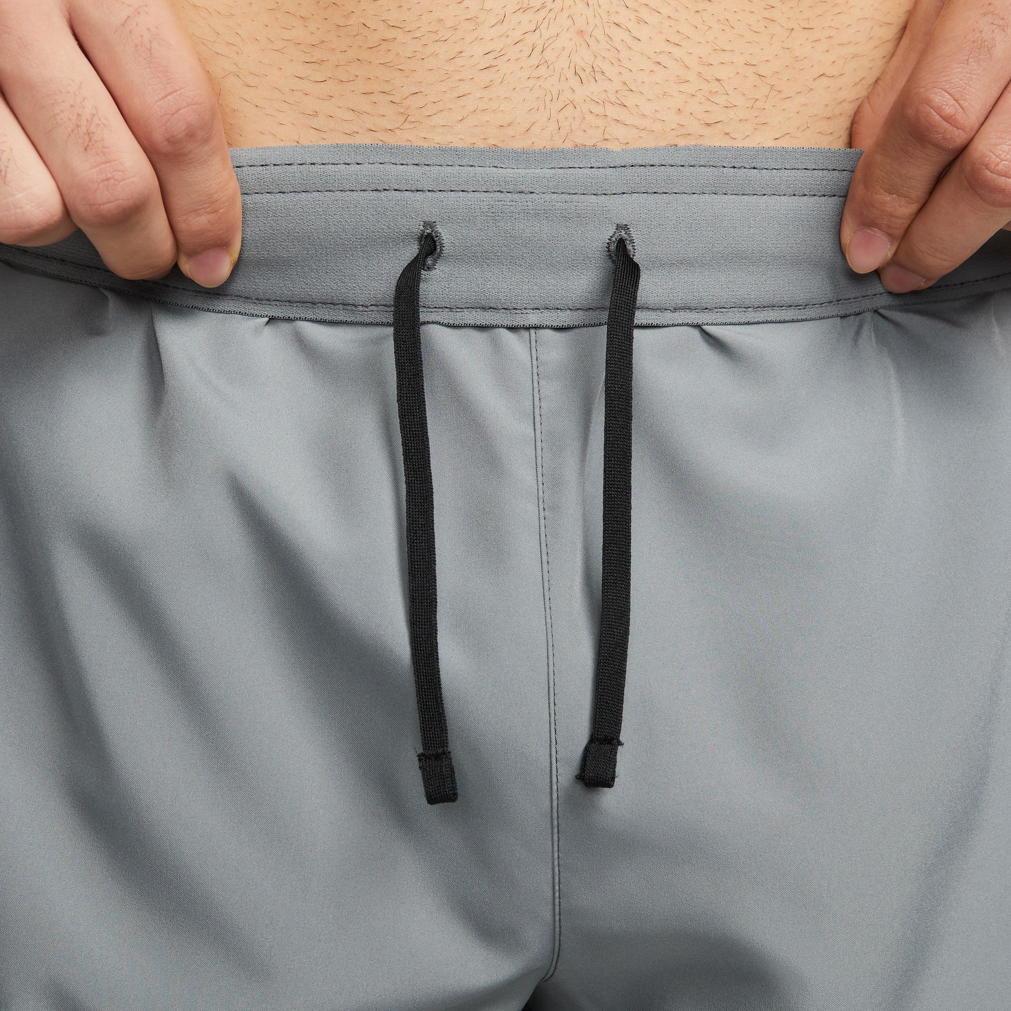 Challenger Dri-FIT Unlined Running 7Inch Shorts - Image 6
