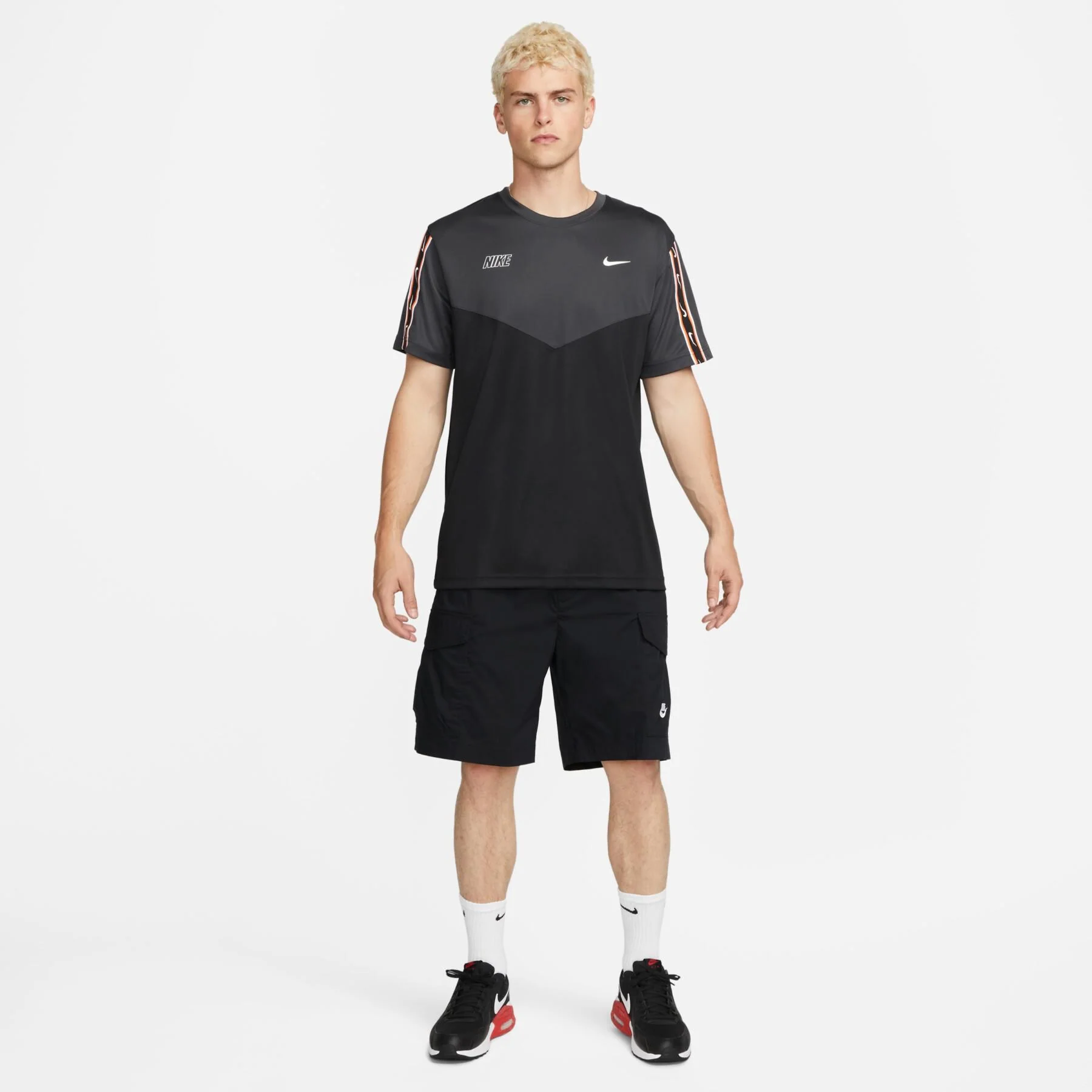 Sportswear Repeat T-shirt - Image 3