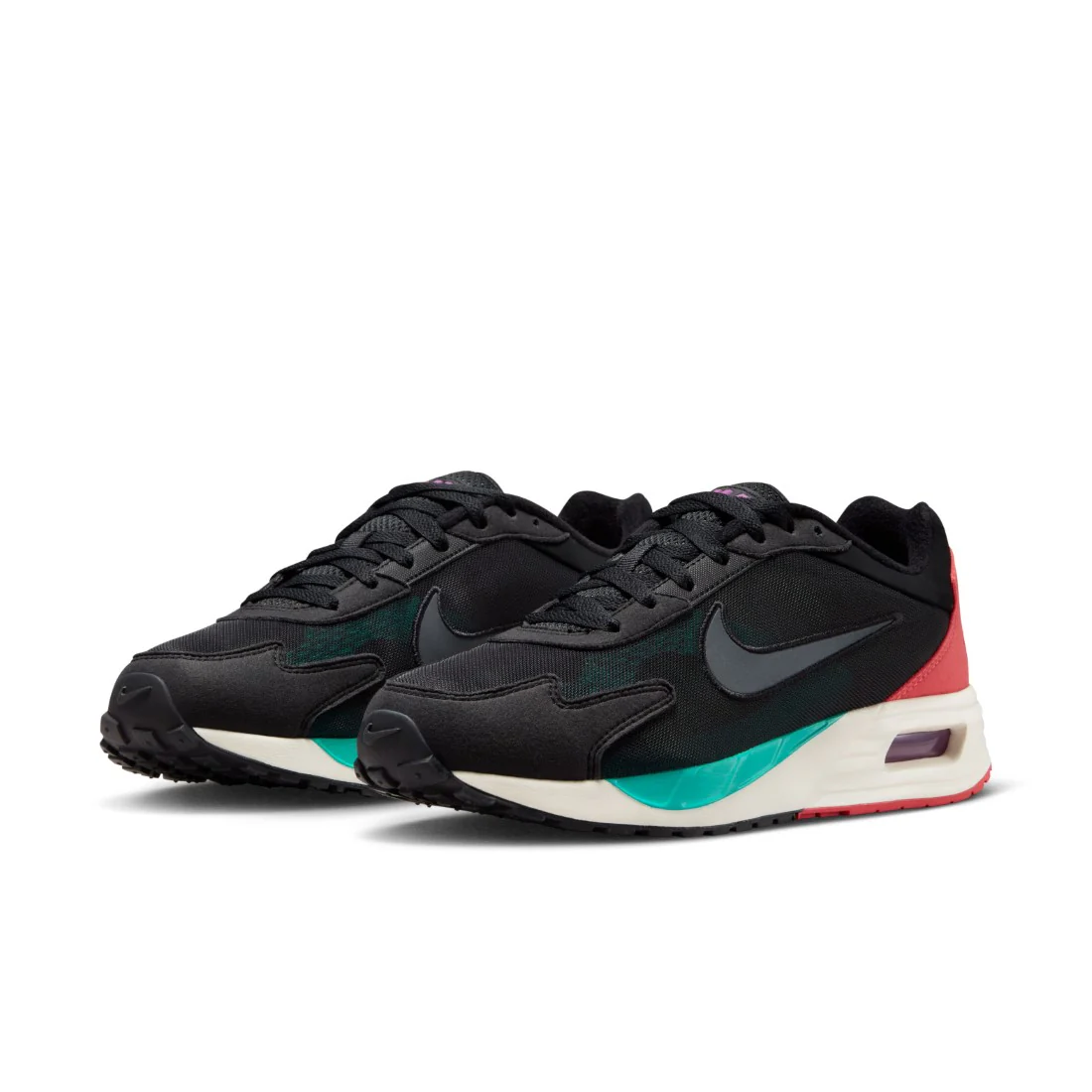 Air Max Solo Lifestyle Shoes - Image 3