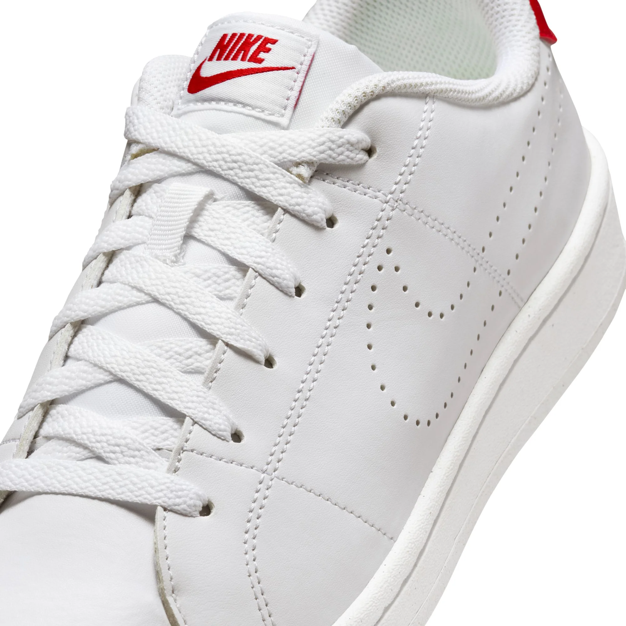 Court Royale 2 Lifestyle Shoes - Image 5