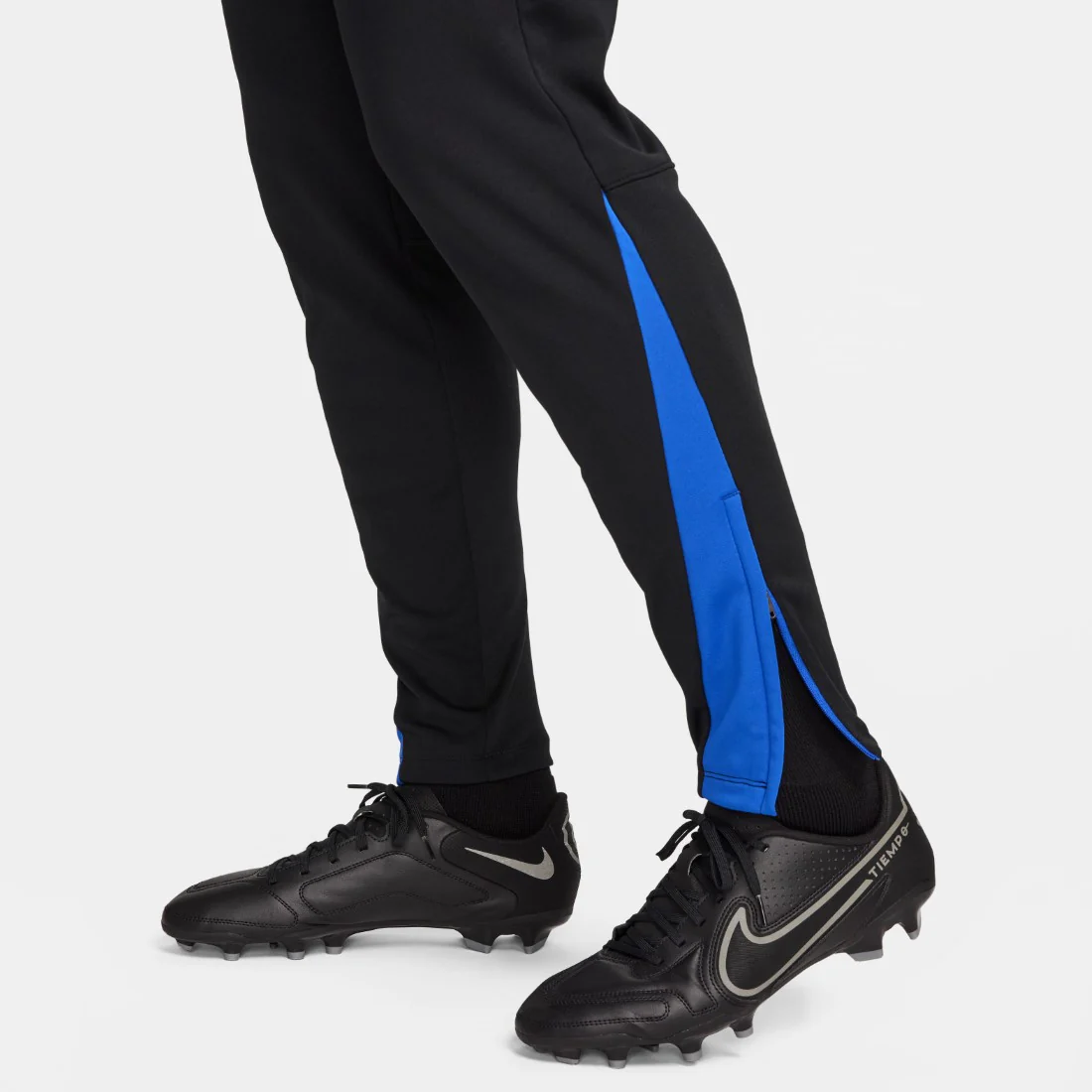 Academy Winter Warrior Sweatpants - Image 4