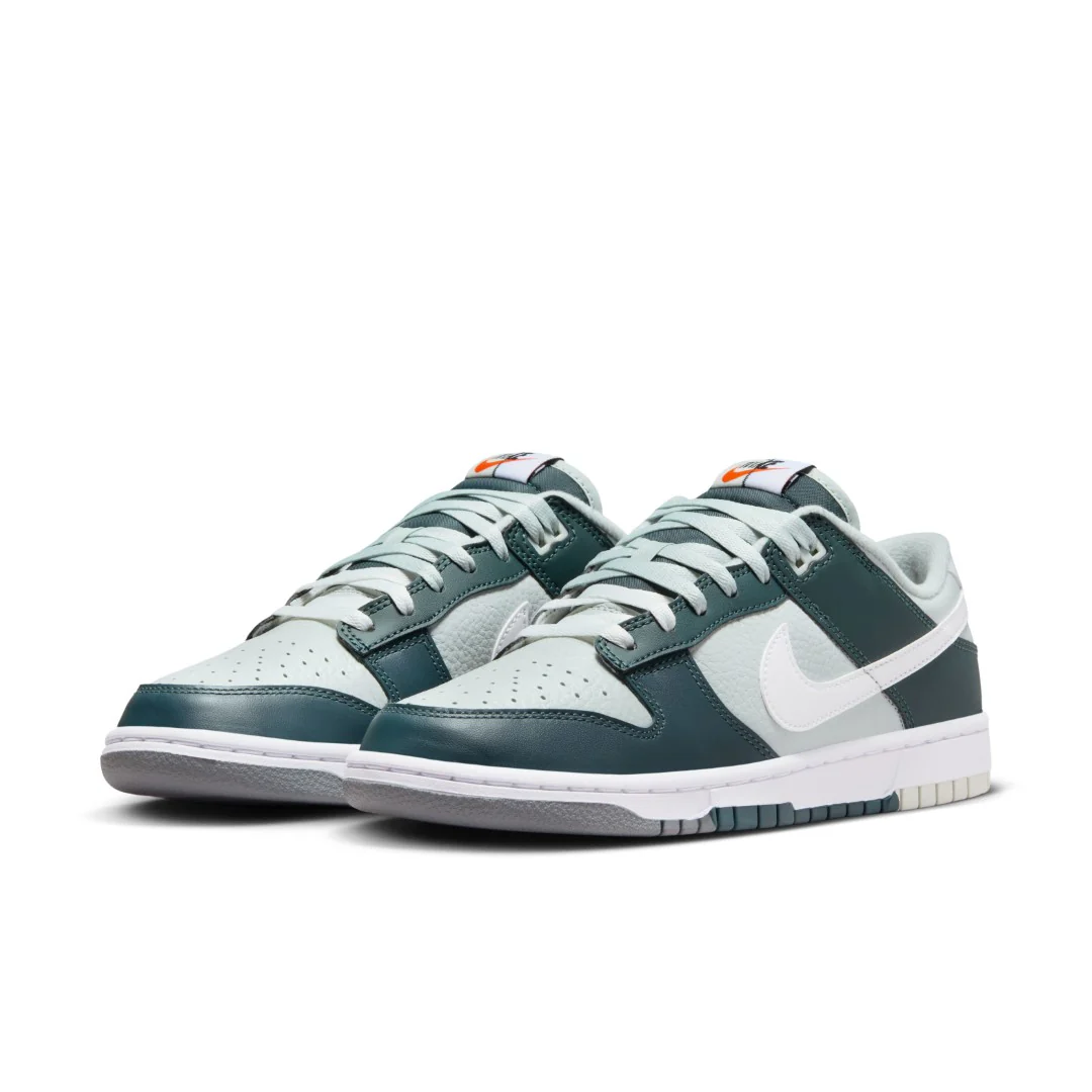 Dunk Low Retro Lifestyle Shoes - Image 4